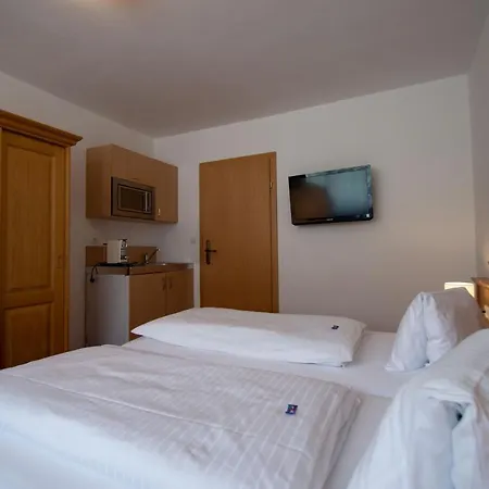 Essl In Affittacamere 3*