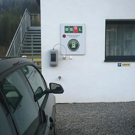 Essl In Πανσιόν